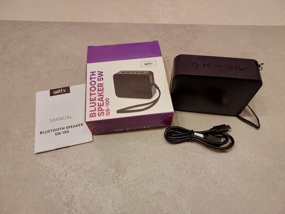 Boxă portabilă bluetooth cu radio FM și micro-sd slot. Nouă.