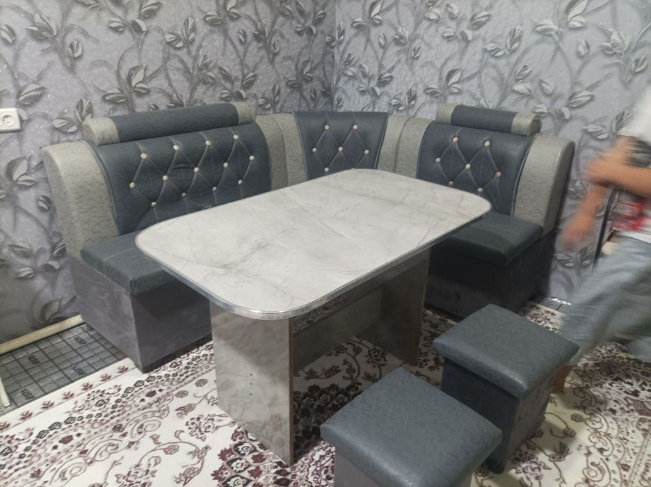 Кухонные уголки АКЦИЯ размери 150,180 стандарт.оптимга