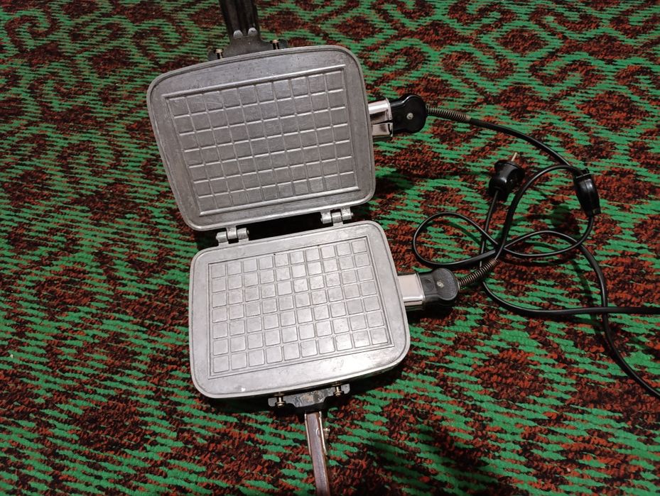 Вафельница СССР для дома.