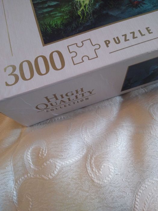 Puzzle deosebit cu 3000 de piese