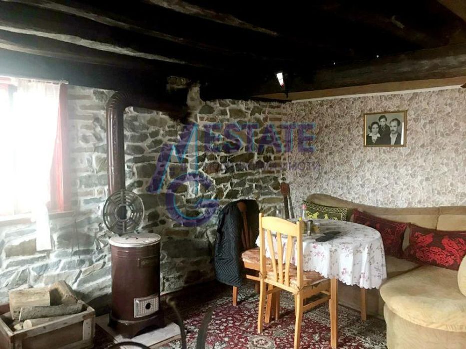 Къща в село Изгрев община Царево