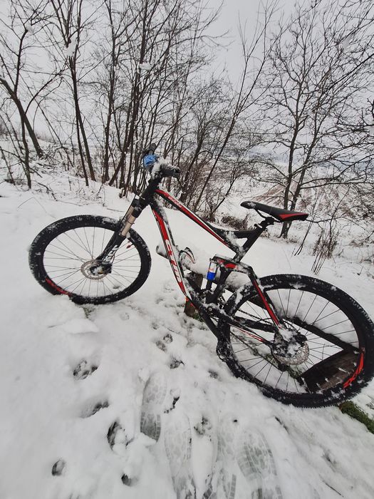 Bicicleta Full suspension