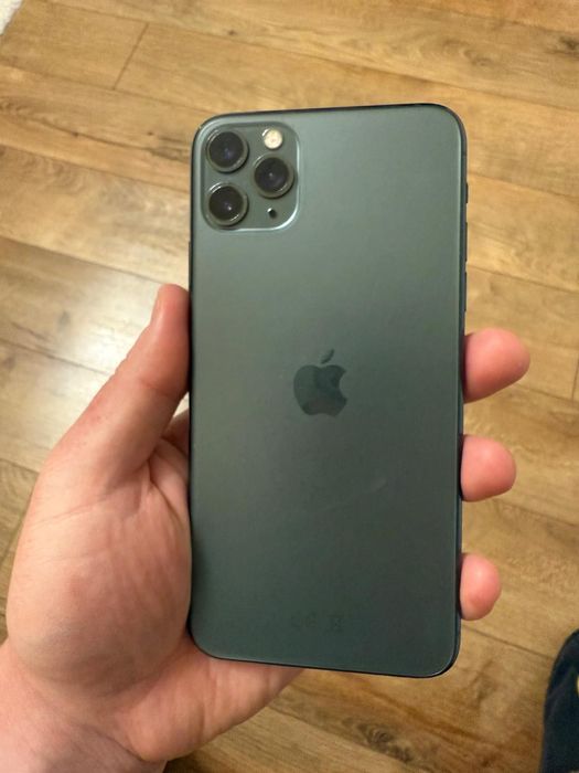 Vand iPhone 11 pro max,  64 gb, stare buna, baterie 75%