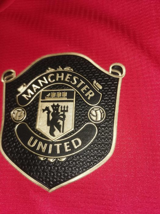 Vind tricou manchester united