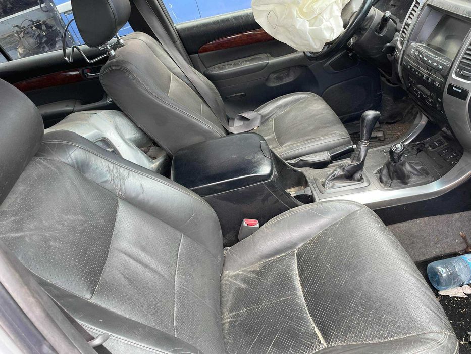 toyota land cruiser j120 3.0 d4d facelift кожа нави на части тойота