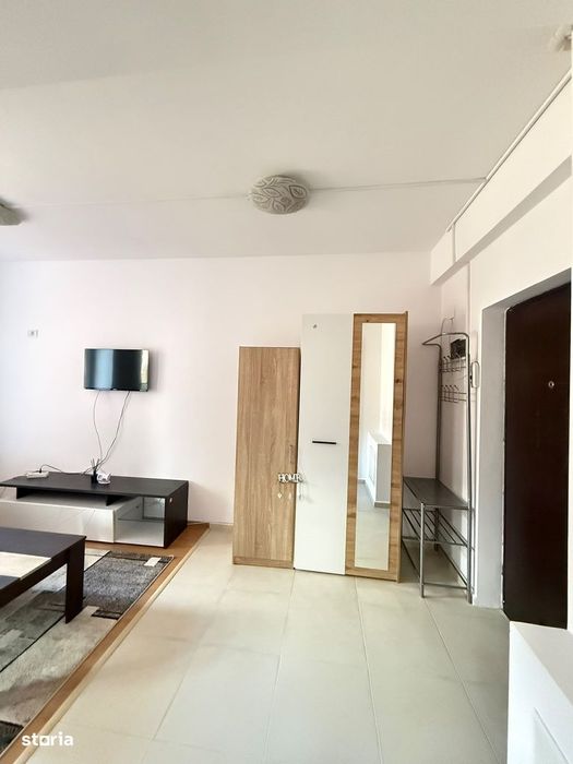 Garsonieră spațioasă ,decomandata – Str. Tineretului nr. 24
