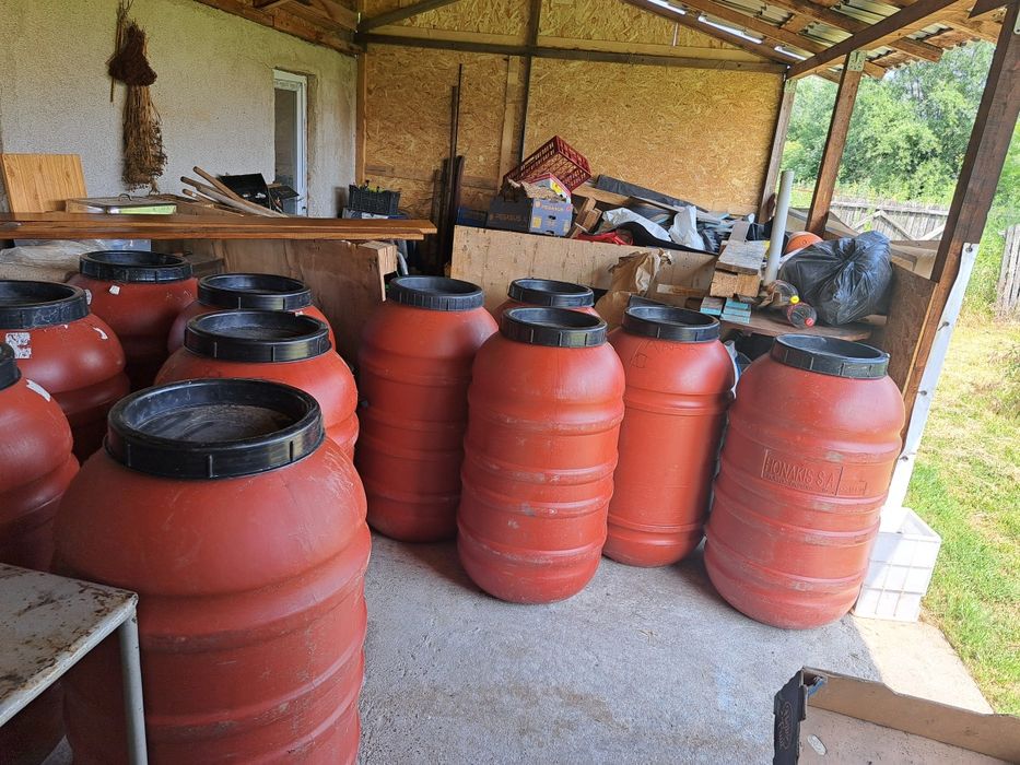 Butoaie plastic  220 litri