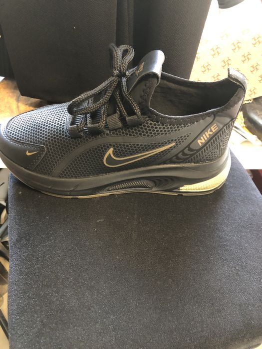 Дамски маратонки