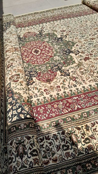 Гилам (Ковер) сотилади 4х8метр холати янгидак !!!