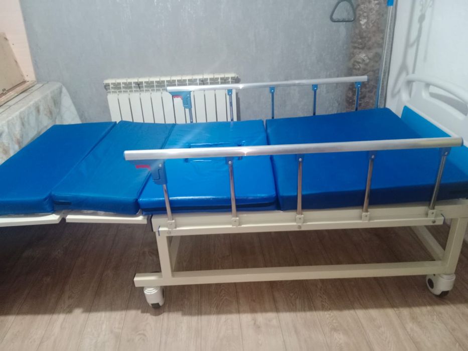 Медицинский кровать