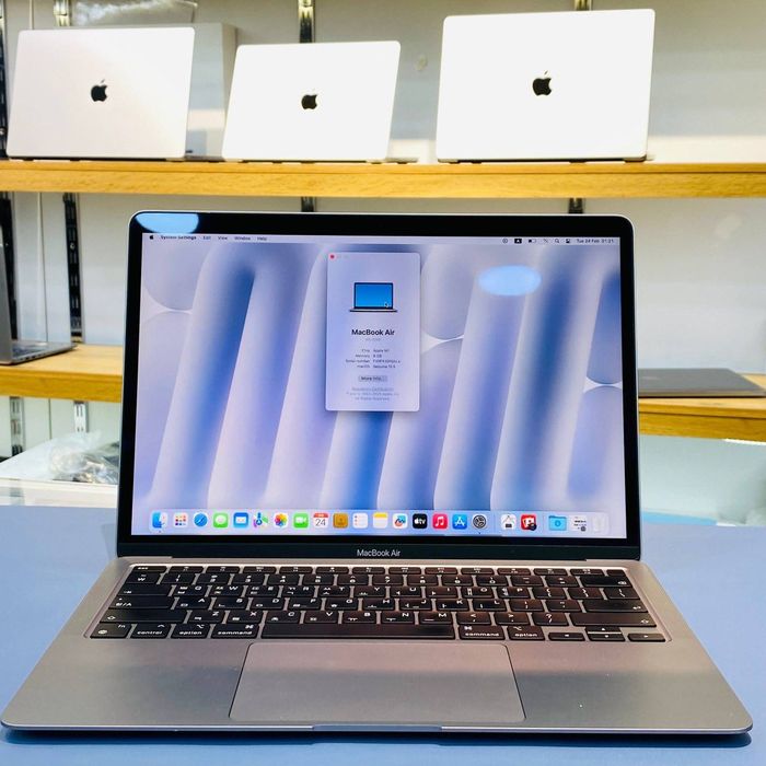 MacBook AiR M1. 13inch