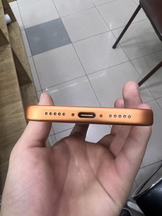 Iphone 17 pro ideal karobka dokument  256 xotra