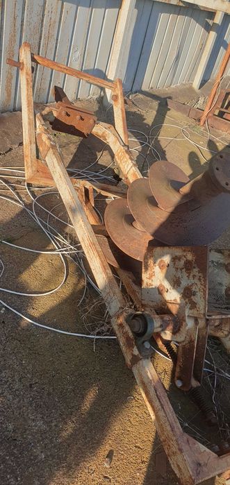 Култиватор чизел 2,5м; сеялка "румънка"; свредел за дупки