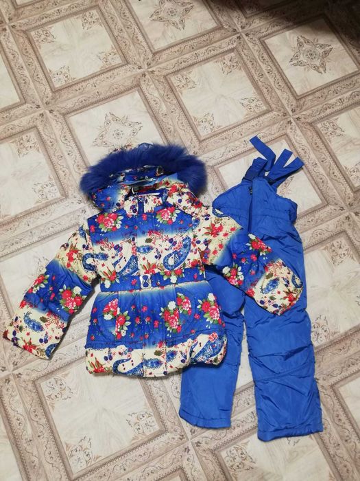 Зимний комбинезон на девочку