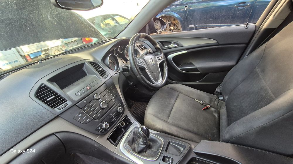 Опел инсигния 2.0 160ps 2011г