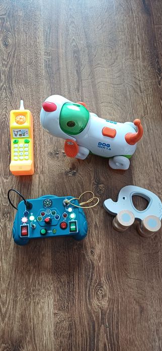 Лот бебешки играчки 6+ месеца