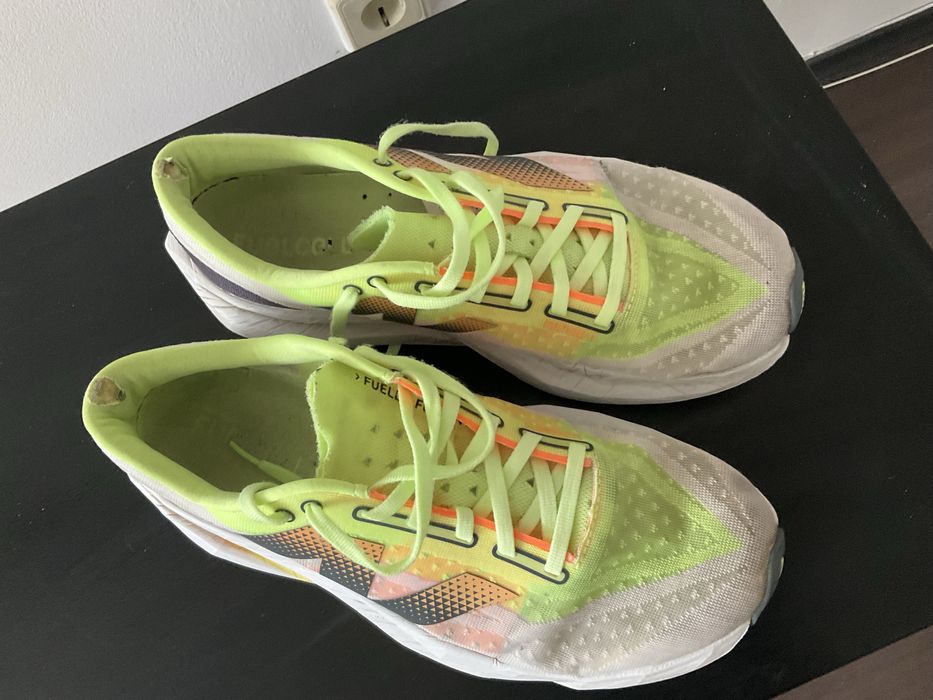 Маратонки New Balance Fantom Fit FuelCell Rebel