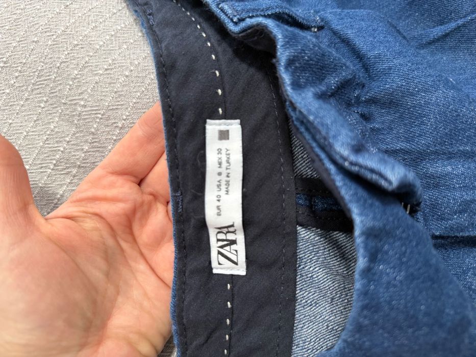 Blugi Zara marimea 40