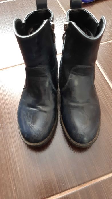 Продам детский обувь