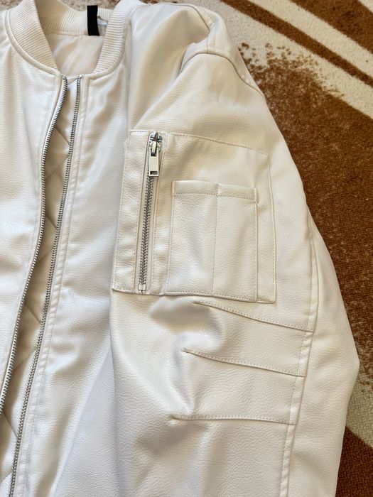 Кожено яке - бомбър