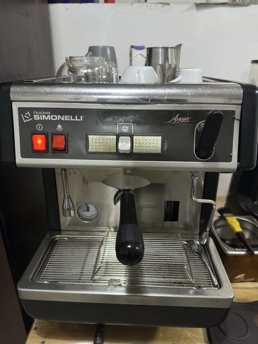Кофемашина  nuova Simonelli
