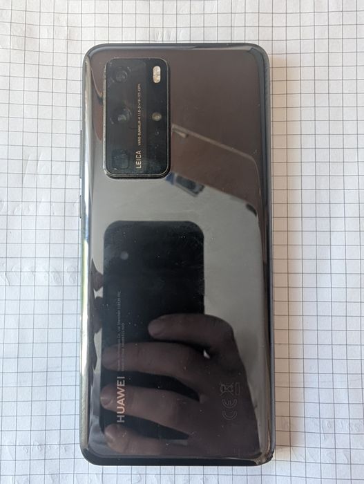 Schimb p40 pro 256gb  sistem Android