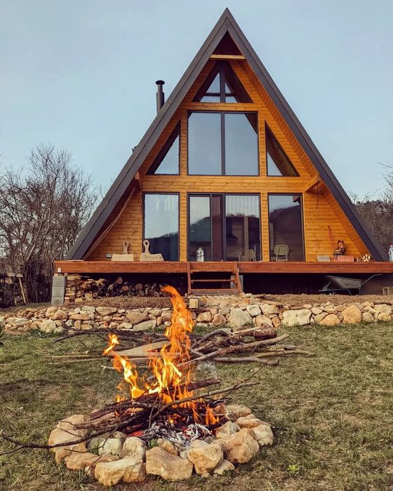 Vând cabane A frame