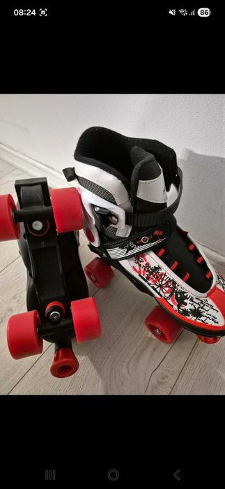 Patine cu rotile/Role NOI marca SHENHAI-marimea 37-39