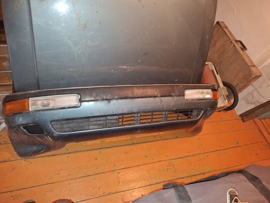 Продам моноблоки и бампера  передний и задний ауди 90 б3