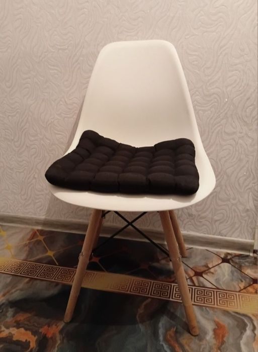 Стул новый.     .