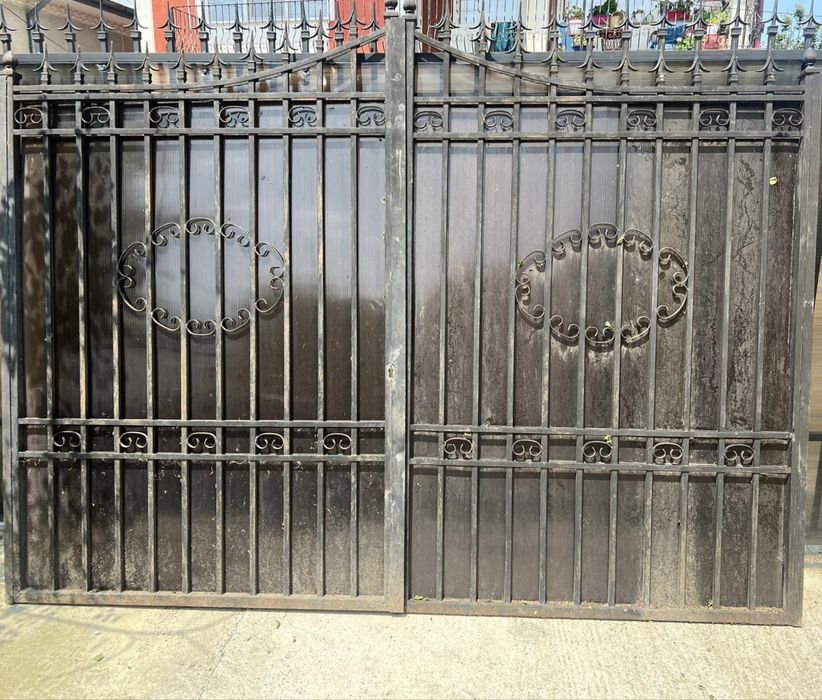 Poartă dublă fier forjat