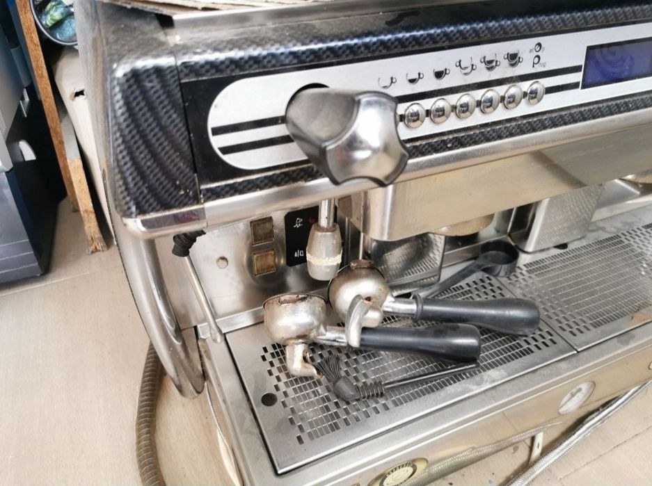 Aparat espresso Astoria (funcțional, nerevizionat)