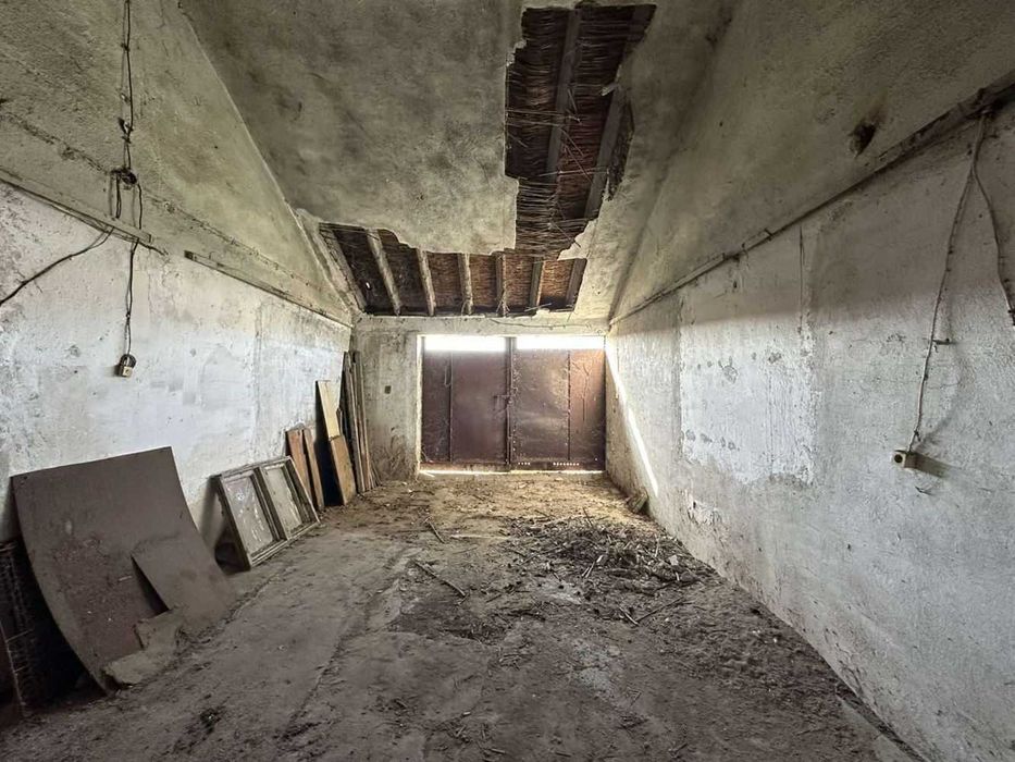 Продава се Промишлена сграда в с. Маноле, Област Пловдив - 5500 кв.м за 20 €/кв.м - Снимка #11