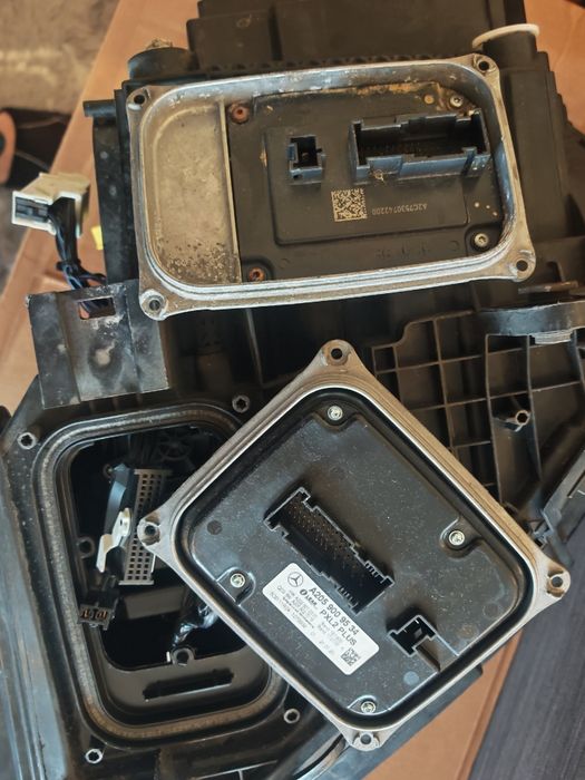 MERCEDES GLE W167 2018+  многолъчни led фарове оригинал