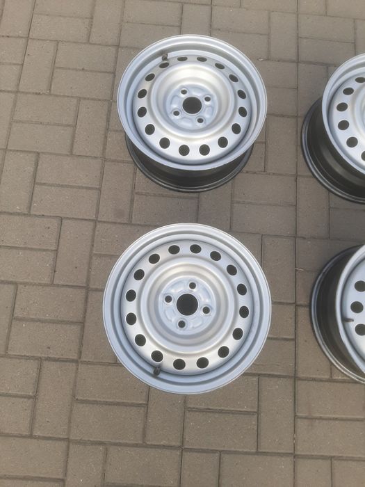 Продам диски R15 комплект