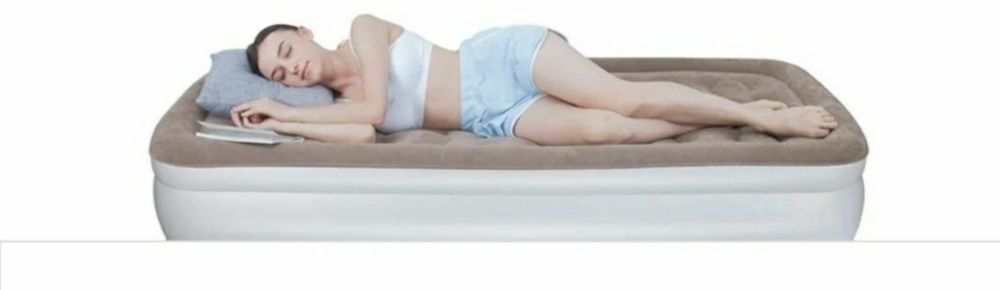Надувной матрас кровать.