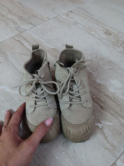 Детски обувки, леки и удобни