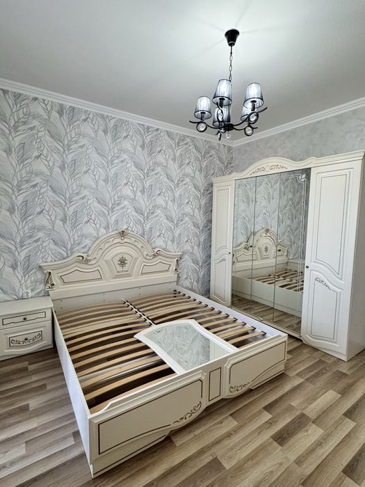 Новый спальный гарнитур