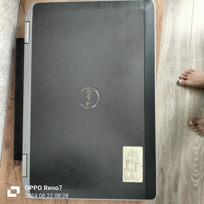 Продам ноутбук срочно