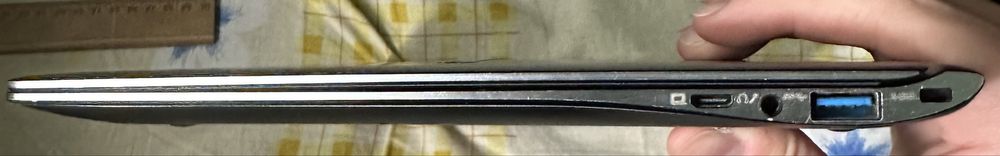 Laptop Samsung 13” Touchscreen 3.5K