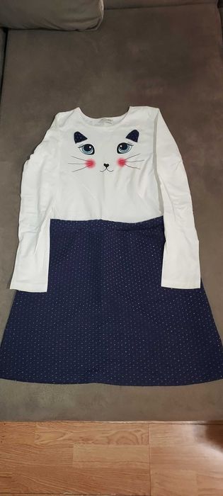 Рокли за 10-11-12 годишна госпожица! Цената е на бройка