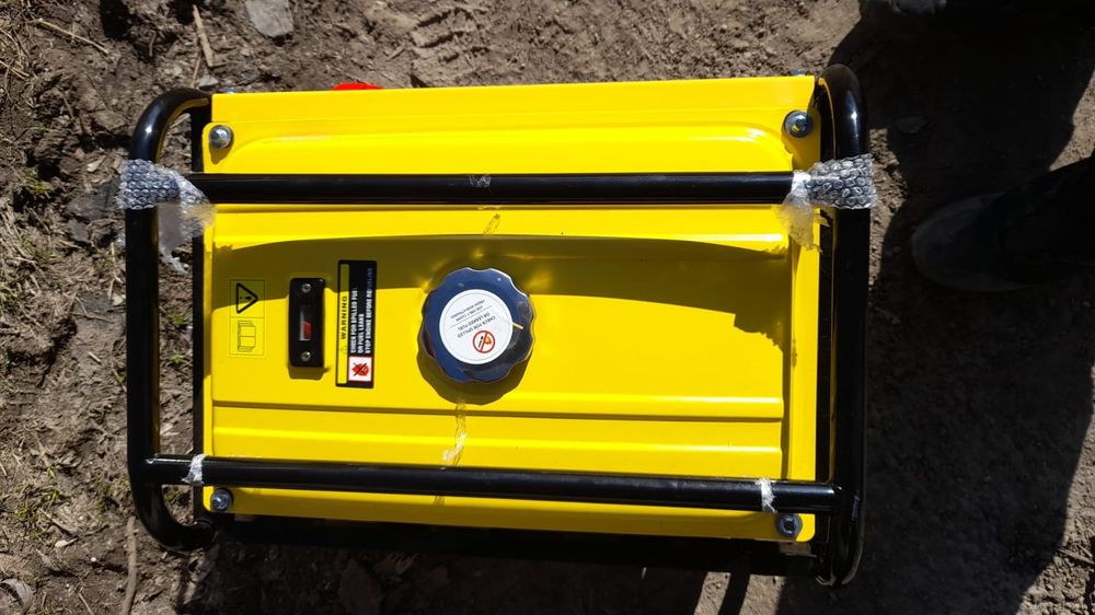 Бензиновый генератор DeWALT 6500AV