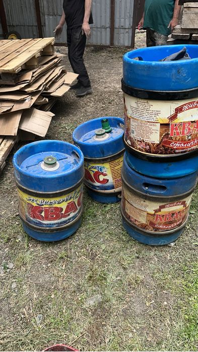 Продам термокеги 25л.15л б/у без кранов.