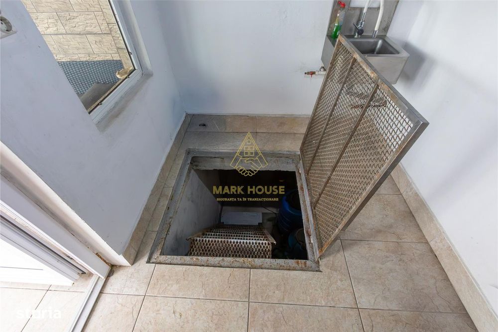 Casa P+M, teren 1500 mp + Afacere de Vanzare, com. Blagesti