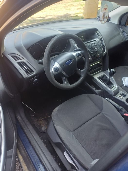 FORD Focus 2015 — imagine 4