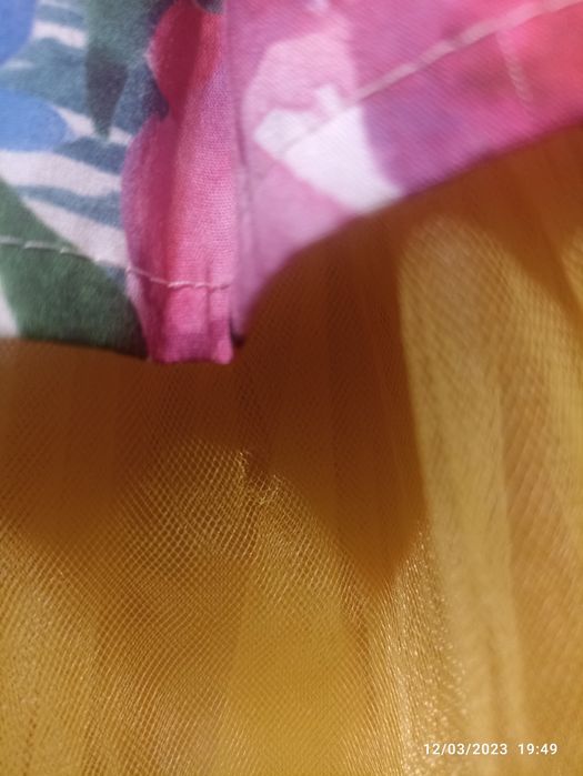 Детска официална рокля 3-4 години