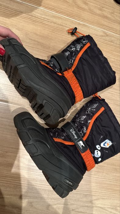 Зимние сапоги Disney