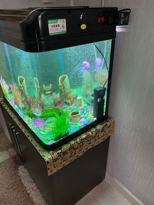 Продам аквариум  без швов