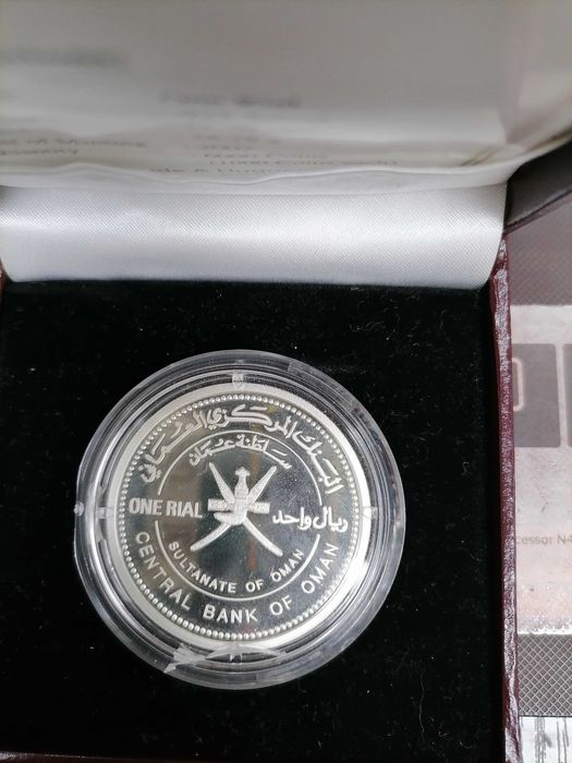 Монета серебро Oman 2002