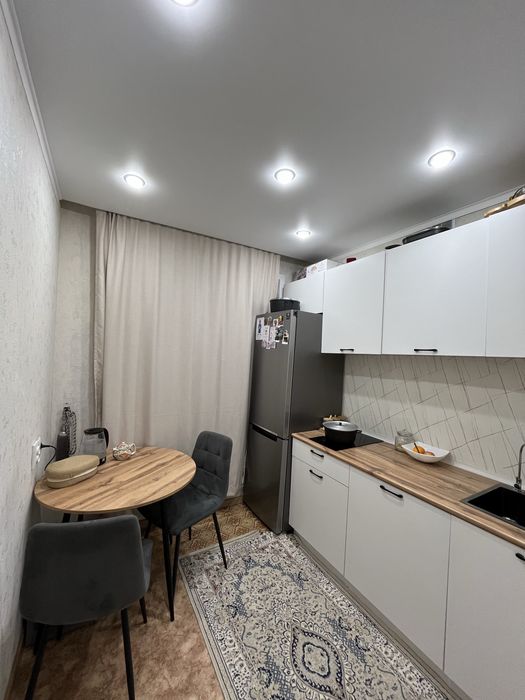 2 ком кв, 6-42, 4 этаж